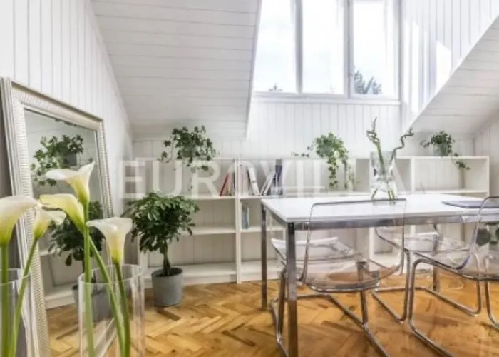 Big, Bright Apartment In The Center Of Zagreb